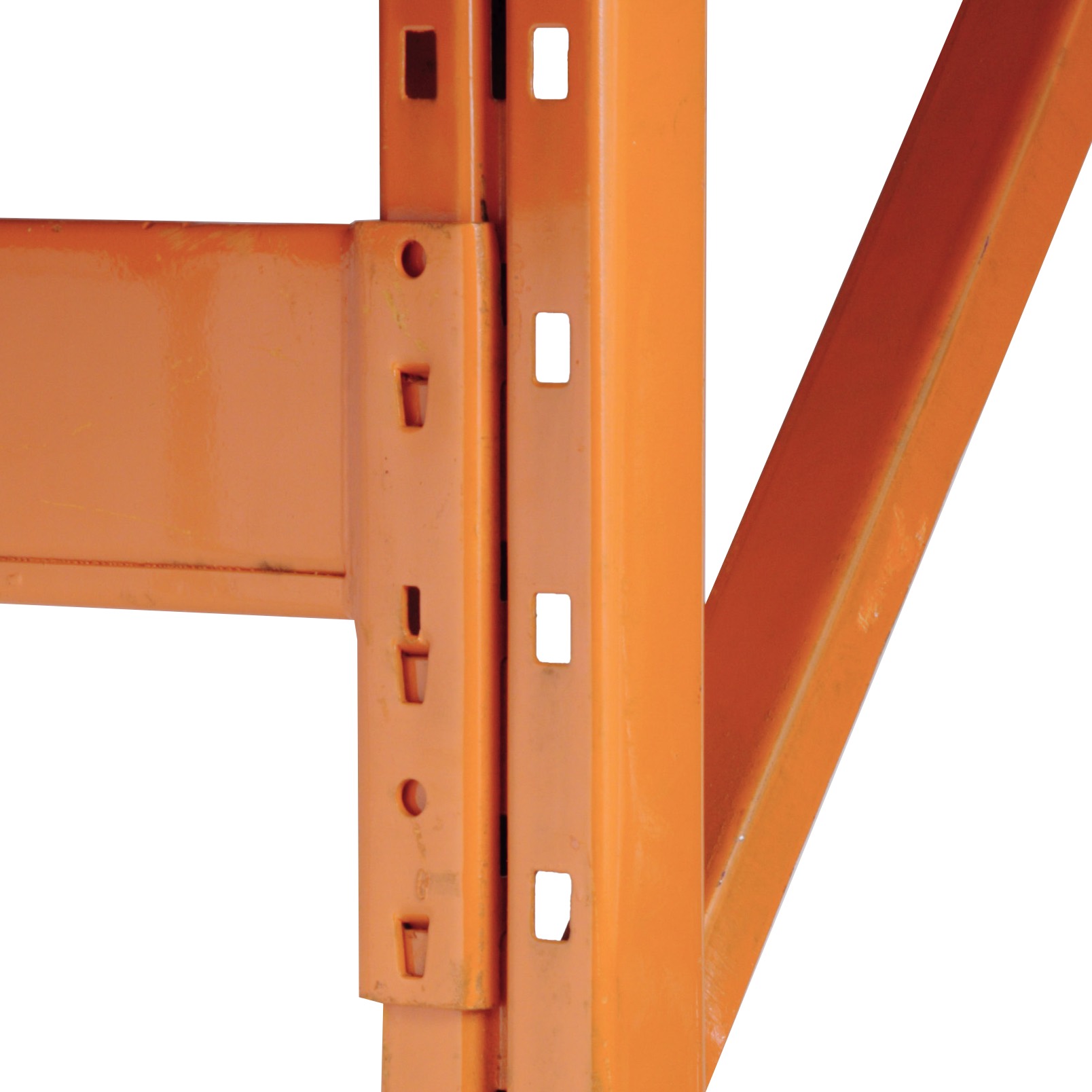 RediRack beam connected to upright frame
